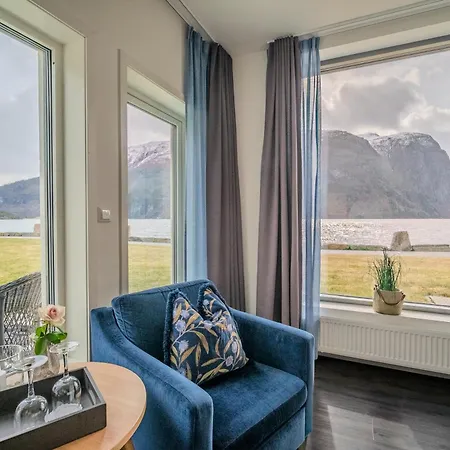 Valldal Fjordhotell - By Classic Norway Hotels Exterior photo